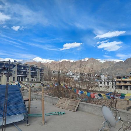 Hotel Lonchay Residency Leh Exterior foto