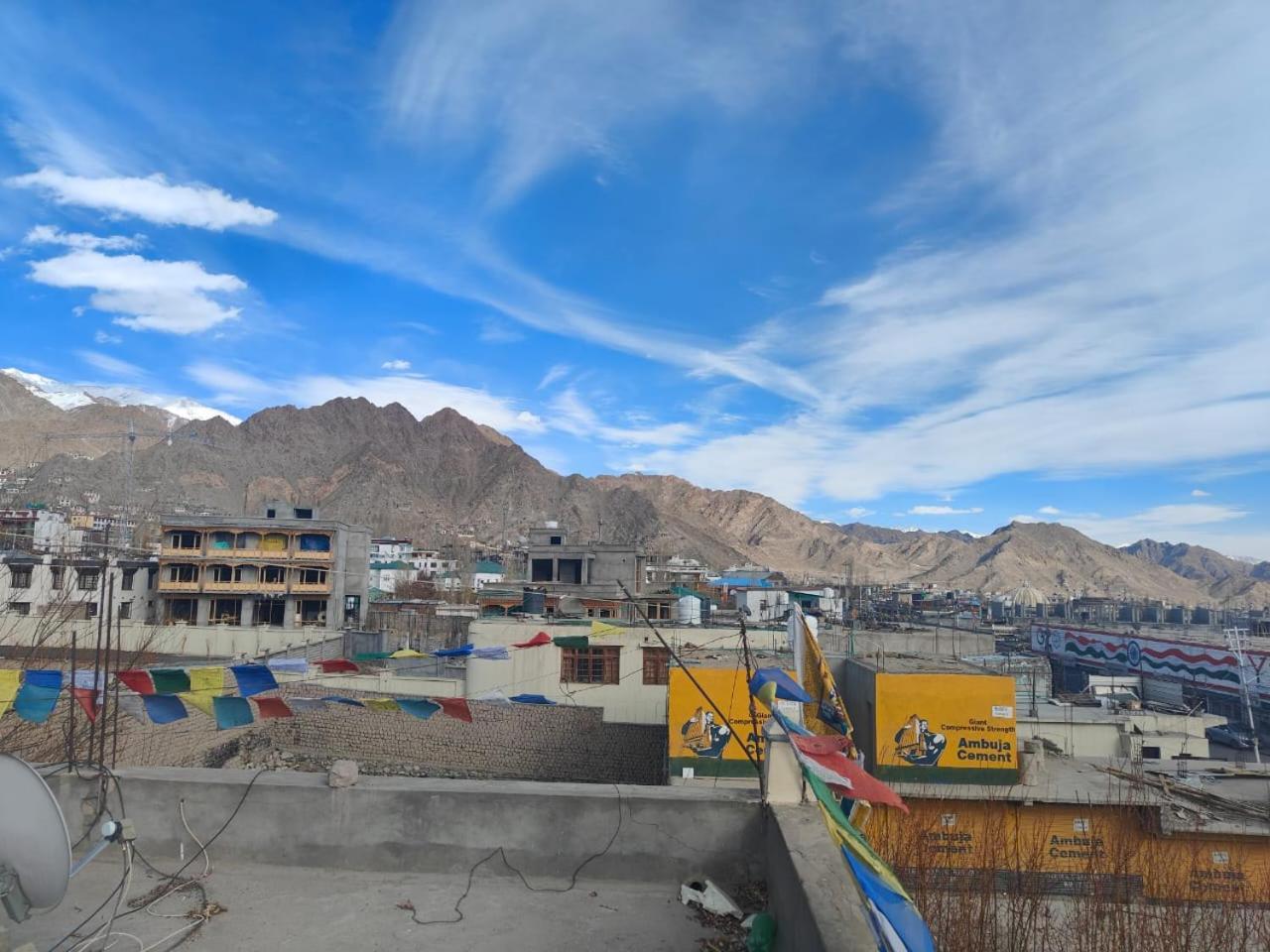 Hotel Lonchay Residency Leh Exterior foto